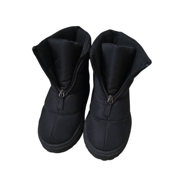 $475 Gia Borghini Women's Black Luna Quilted Puffy Ankle Boot - Picture 4 of 9